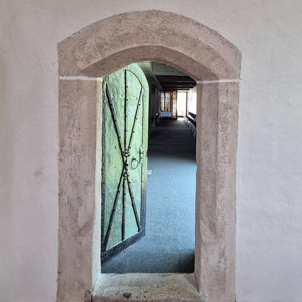 offene Türe / Pfarrgemeinde Neuhofen/Krems